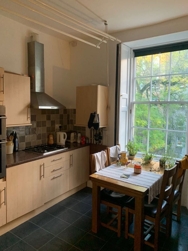 Room St Patrick Square in City of Edinburgh