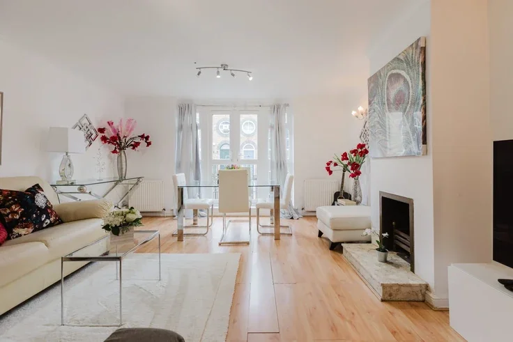 House Fendall Street in Greater London