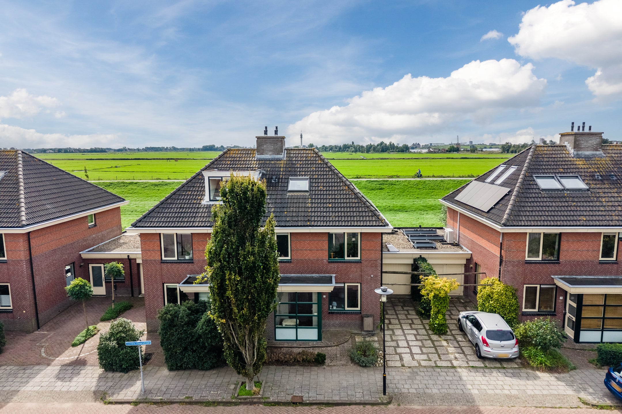 Tussenwoning te koop: Cornelis Visserstraat 15, Spaarndam