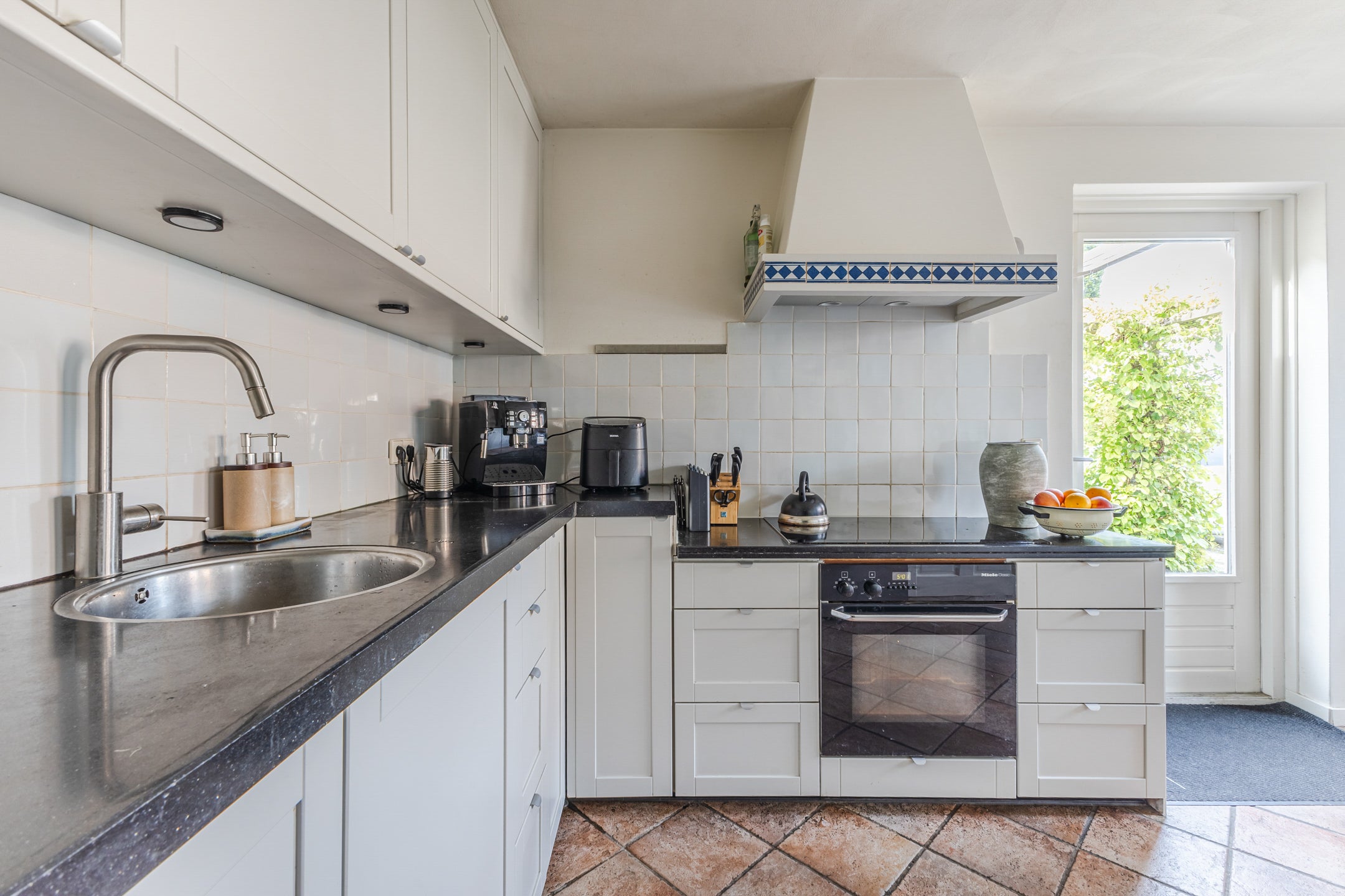 Tussenwoning te koop: Cornelis Visserstraat 15, Spaarndam