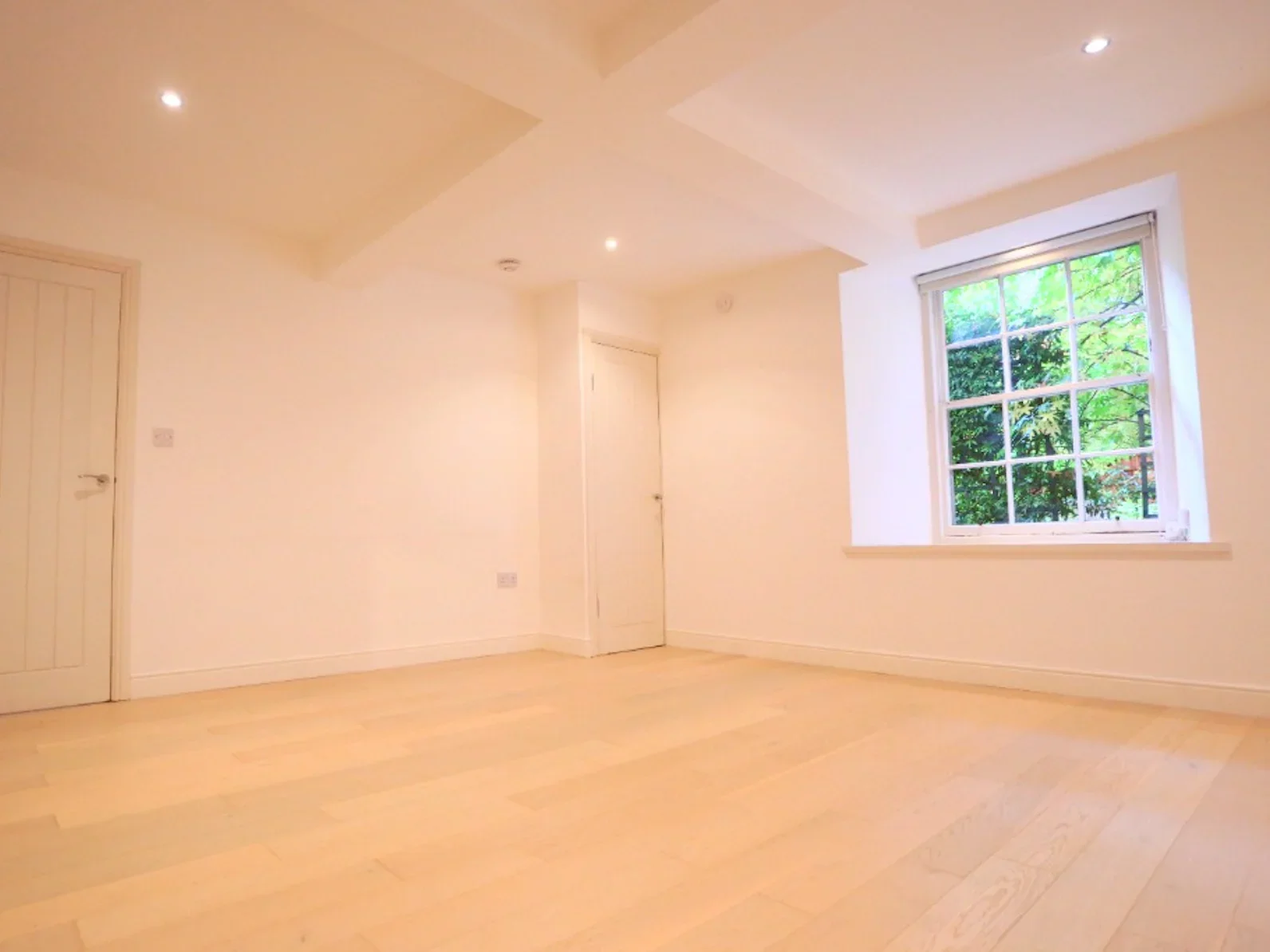 Flat Fettes Row in City of Edinburgh