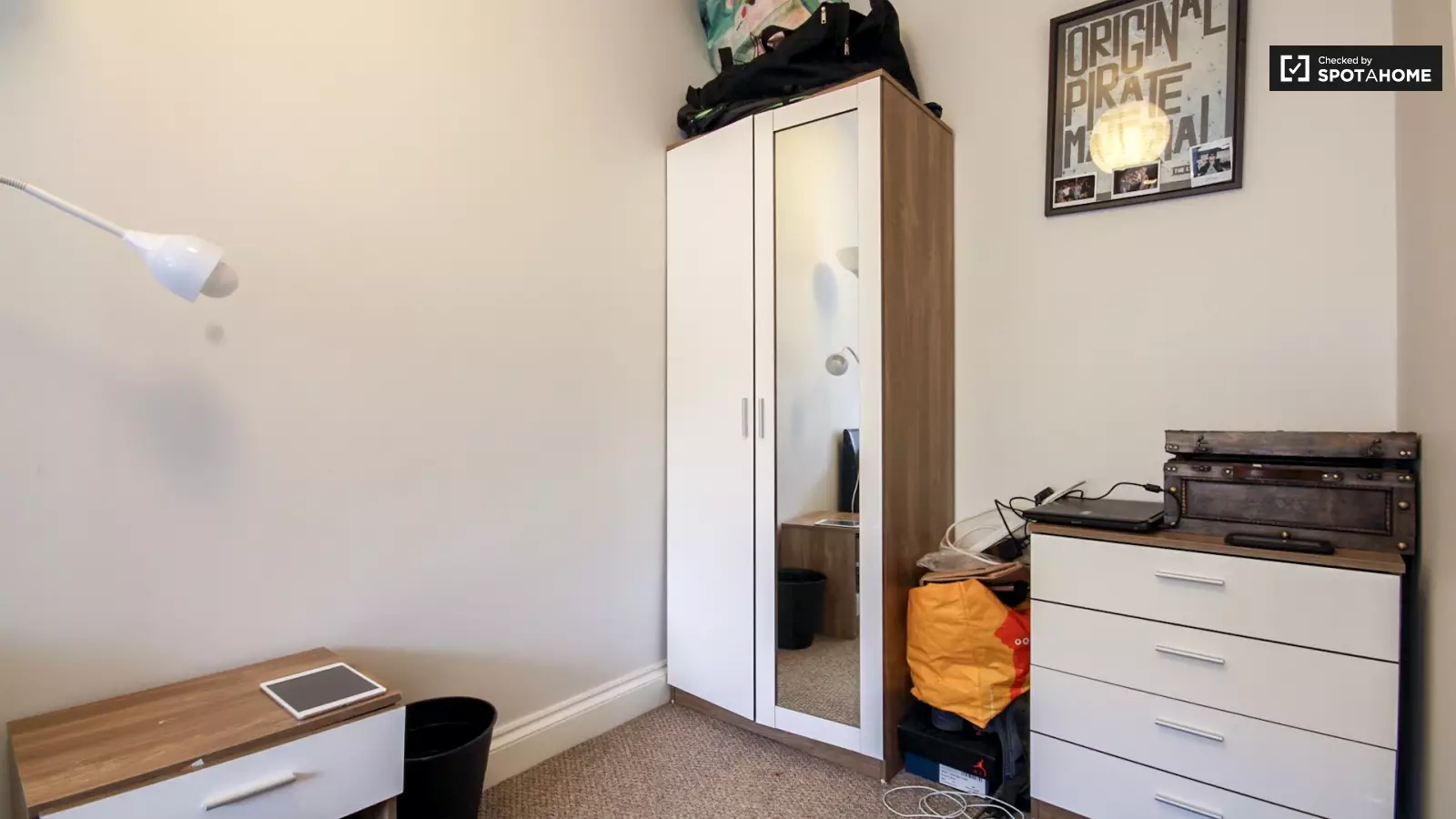 Room Banbury Road in Greater London