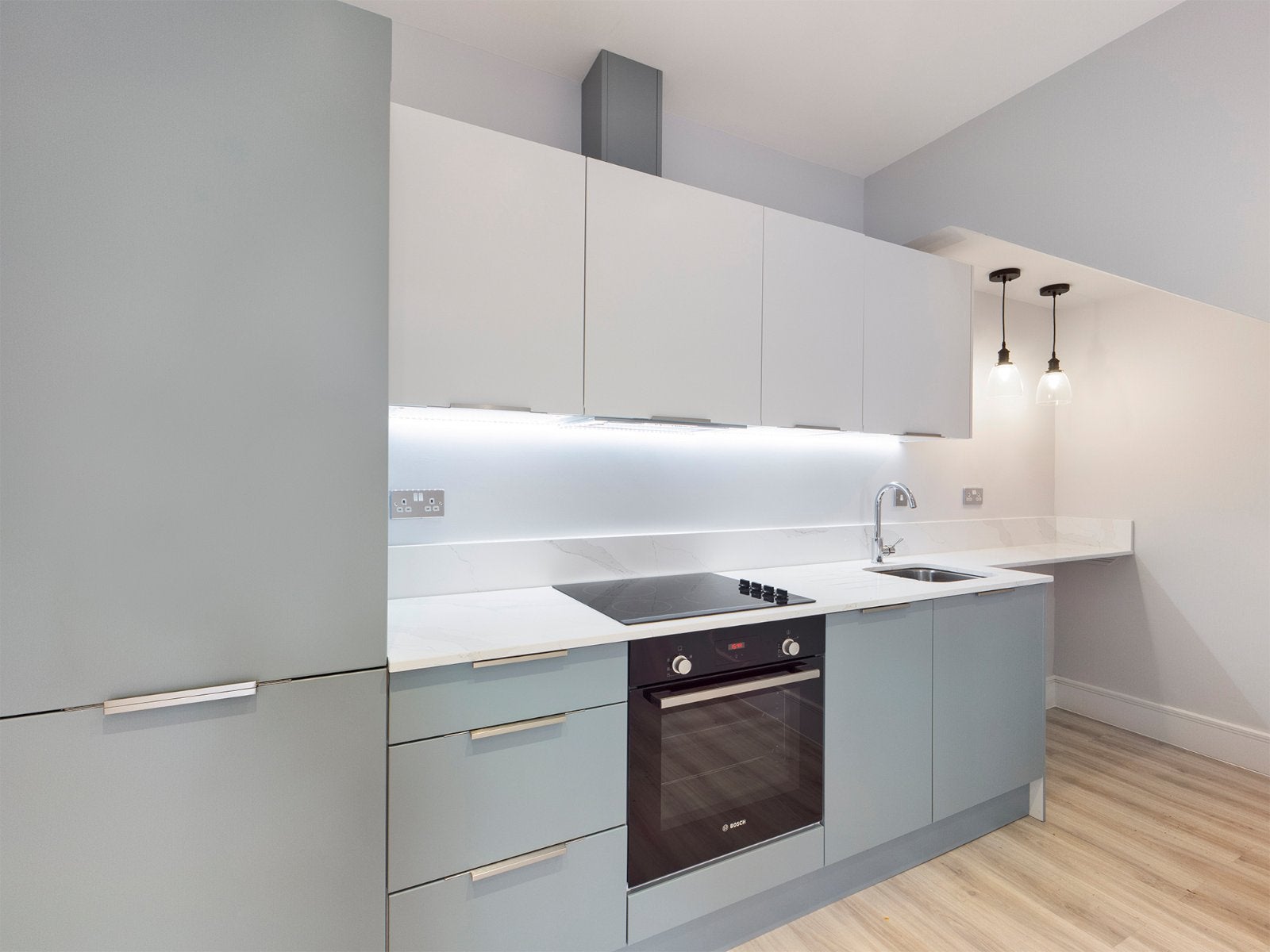 Flat Gogmore Lane in Borough of Runnymede