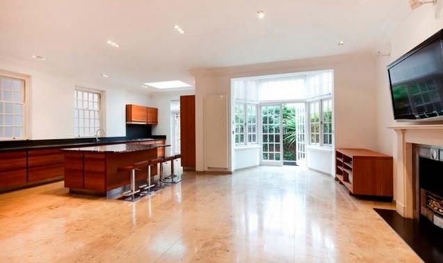 House Hamilton Terrace in City of Westminster