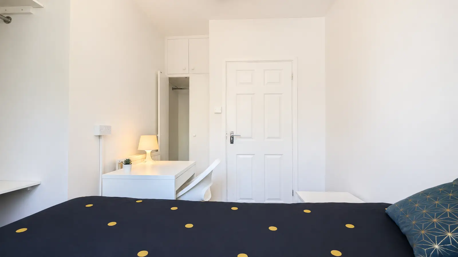 Room Blackwall Tunnel Northern Approach in Greater London