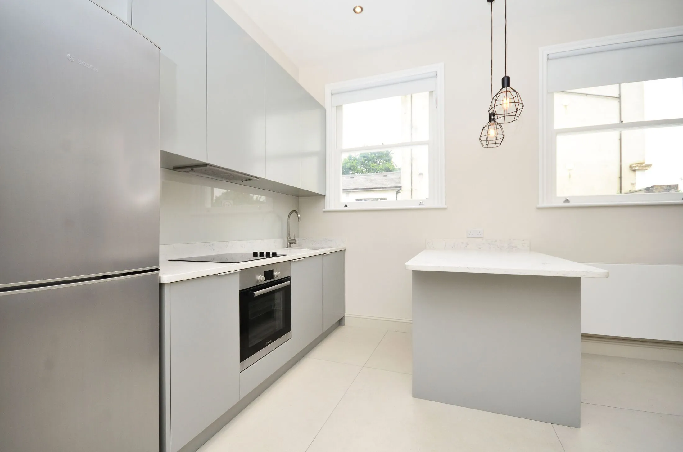 Flat Brixton Road in Greater London