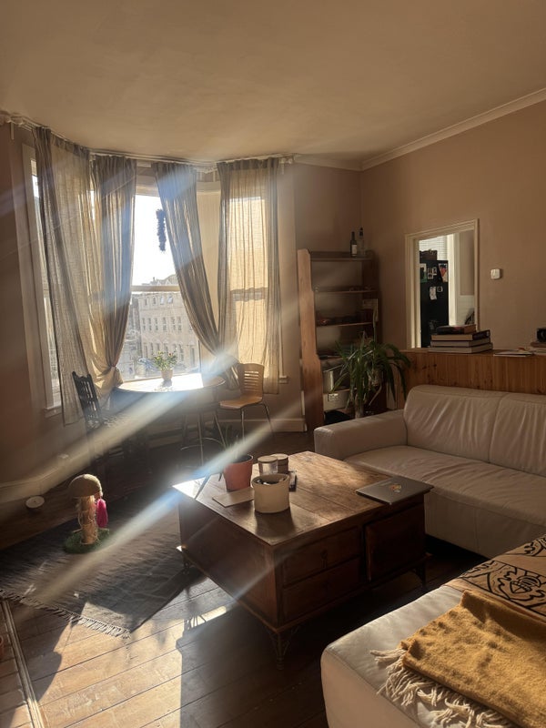 Room St. Swithun's Road in Greater London