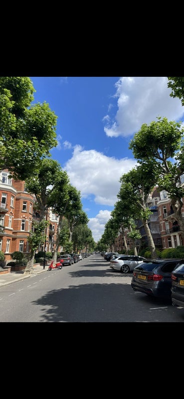 Room Castellain Road in City of Westminster