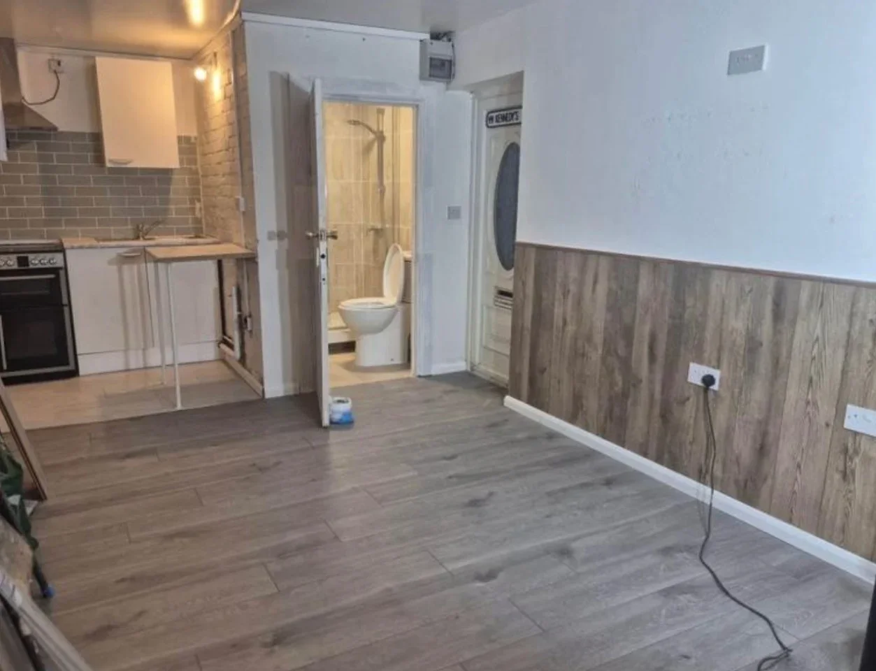 Flat Carol Close in Luton