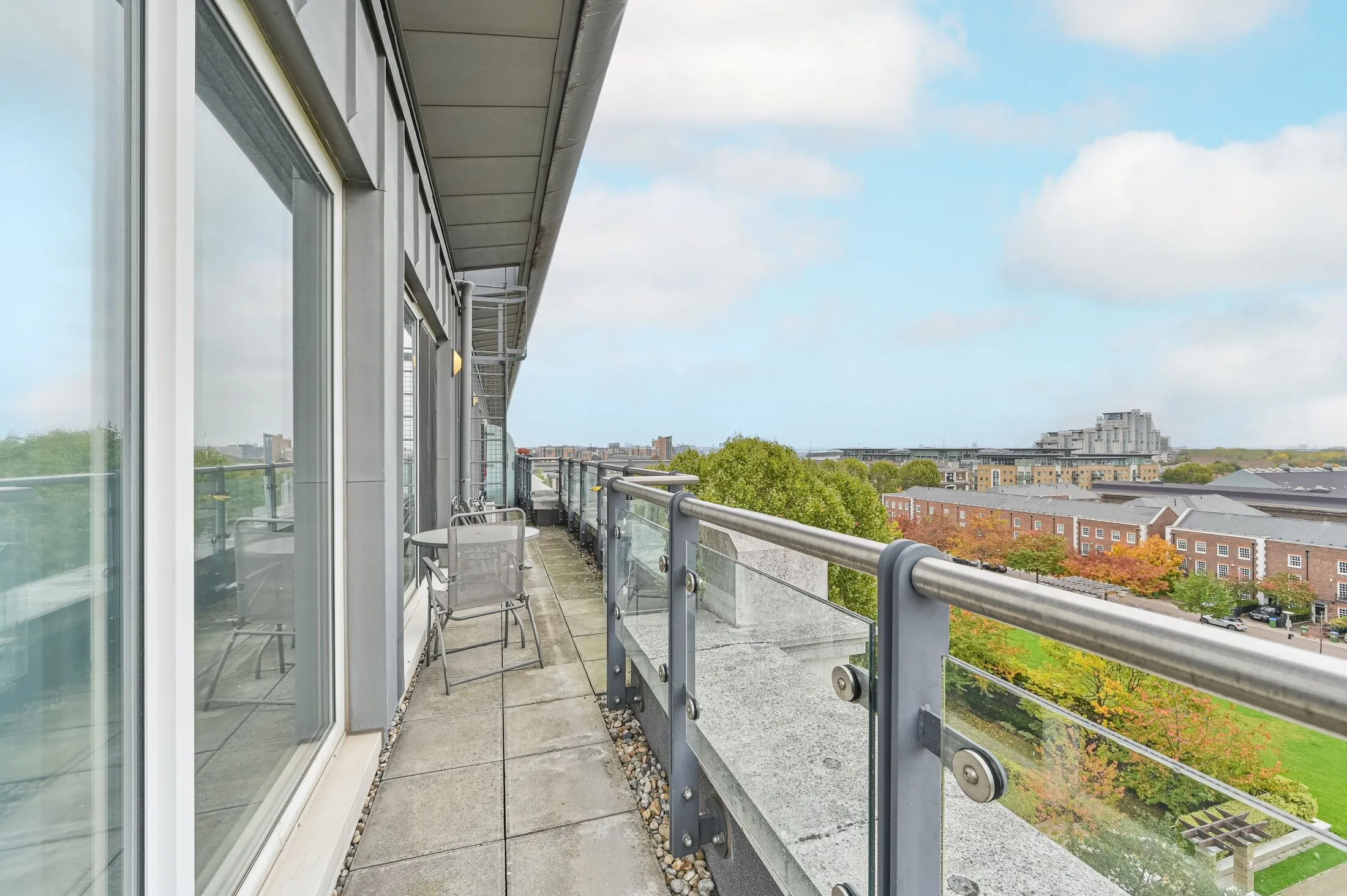Flat Duke of Wellington Avenue in Greater London