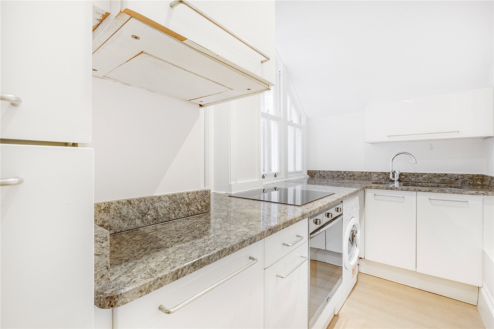 Flat Draycott Place in Greater London