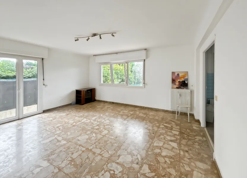 Appartement Route de Nice à Antibes
