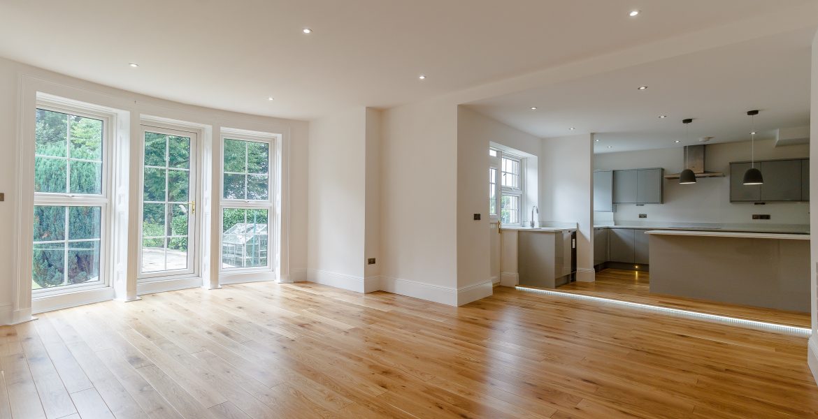 Flat Scarcroft Court in Leeds