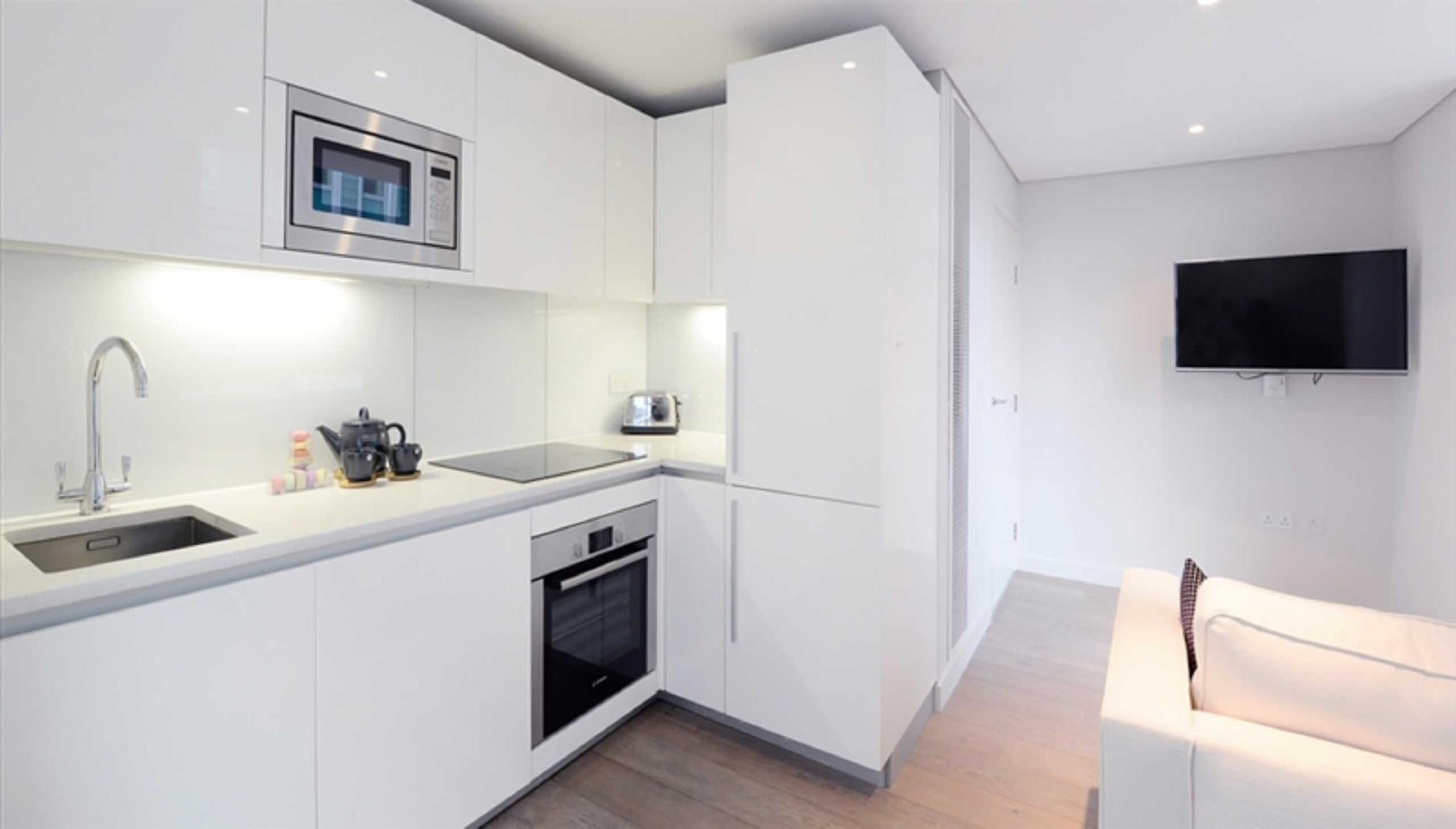 Flat Merchant Square in City of Westminster