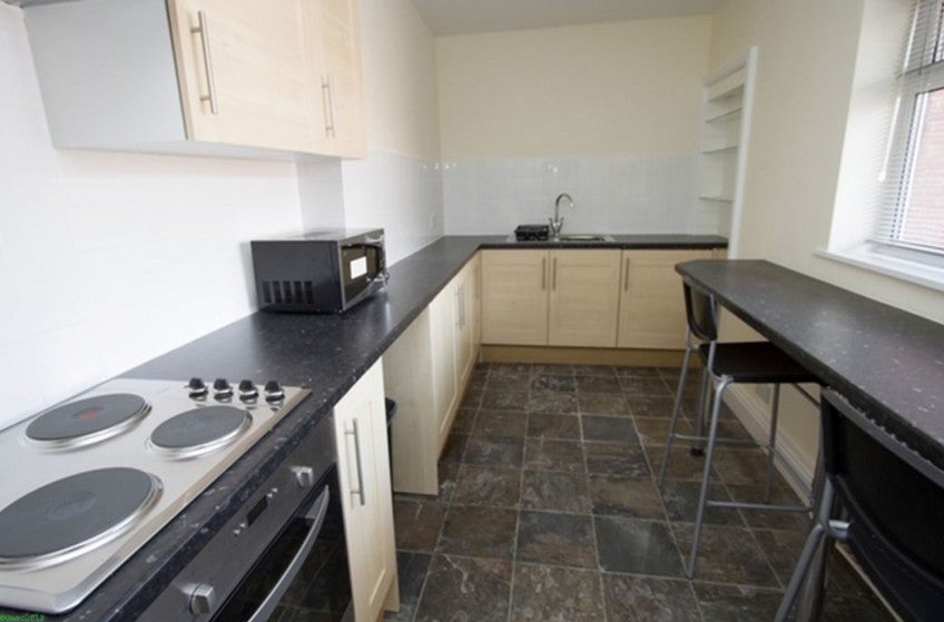 Room Earlsdon Street in Coventry