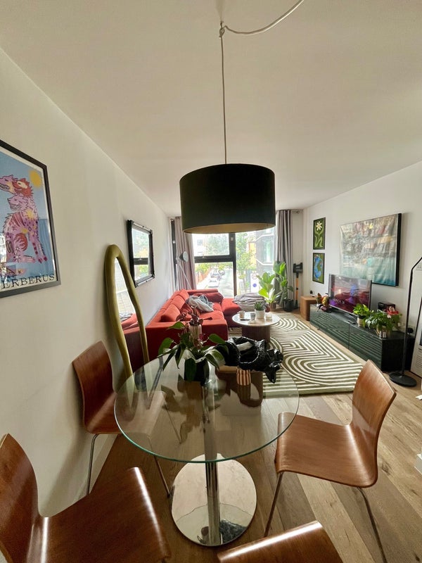 Room Topham Street in Greater London