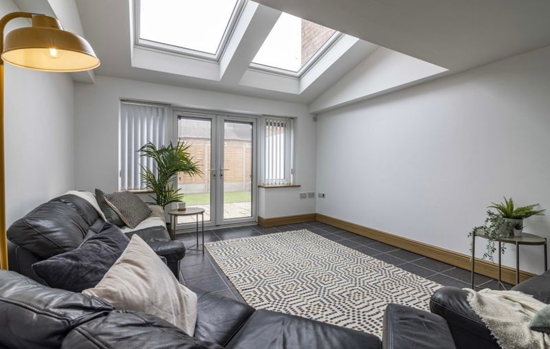 Room Harrington Drive in Nottingham