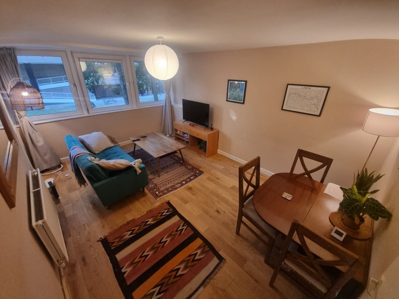 Room Piper Close in Greater London