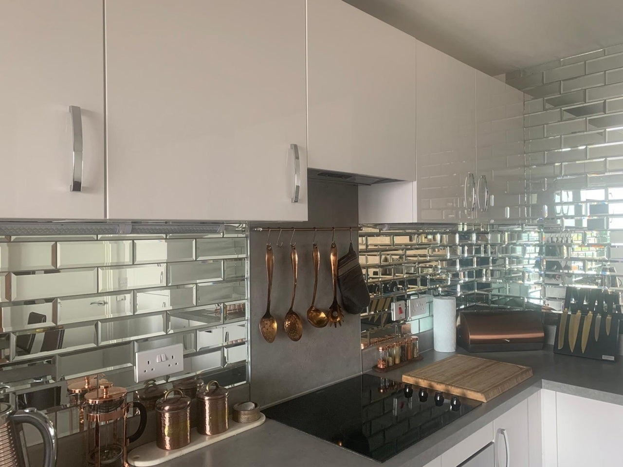 Room Adenmore Road in Greater London
