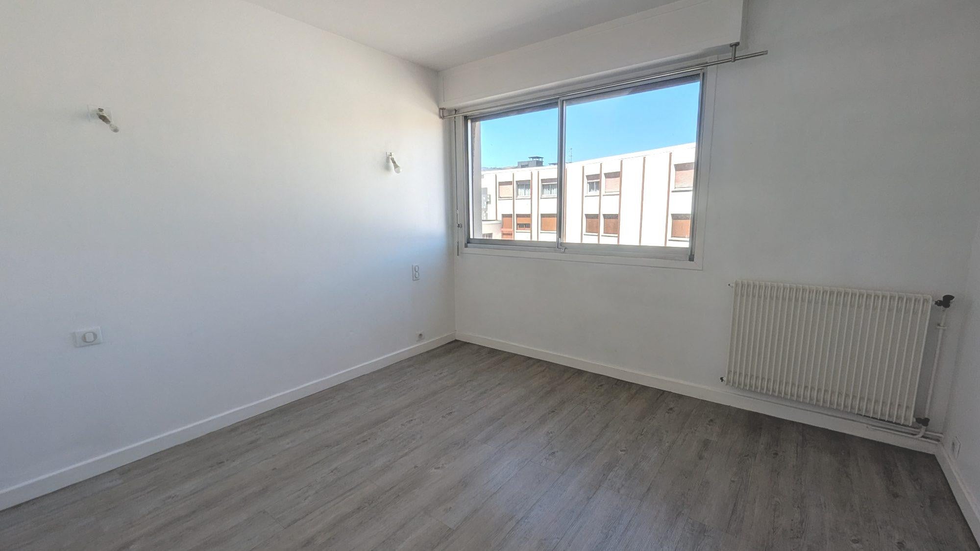 Flat Rue Henri Barbusse in Clermont-Ferrand