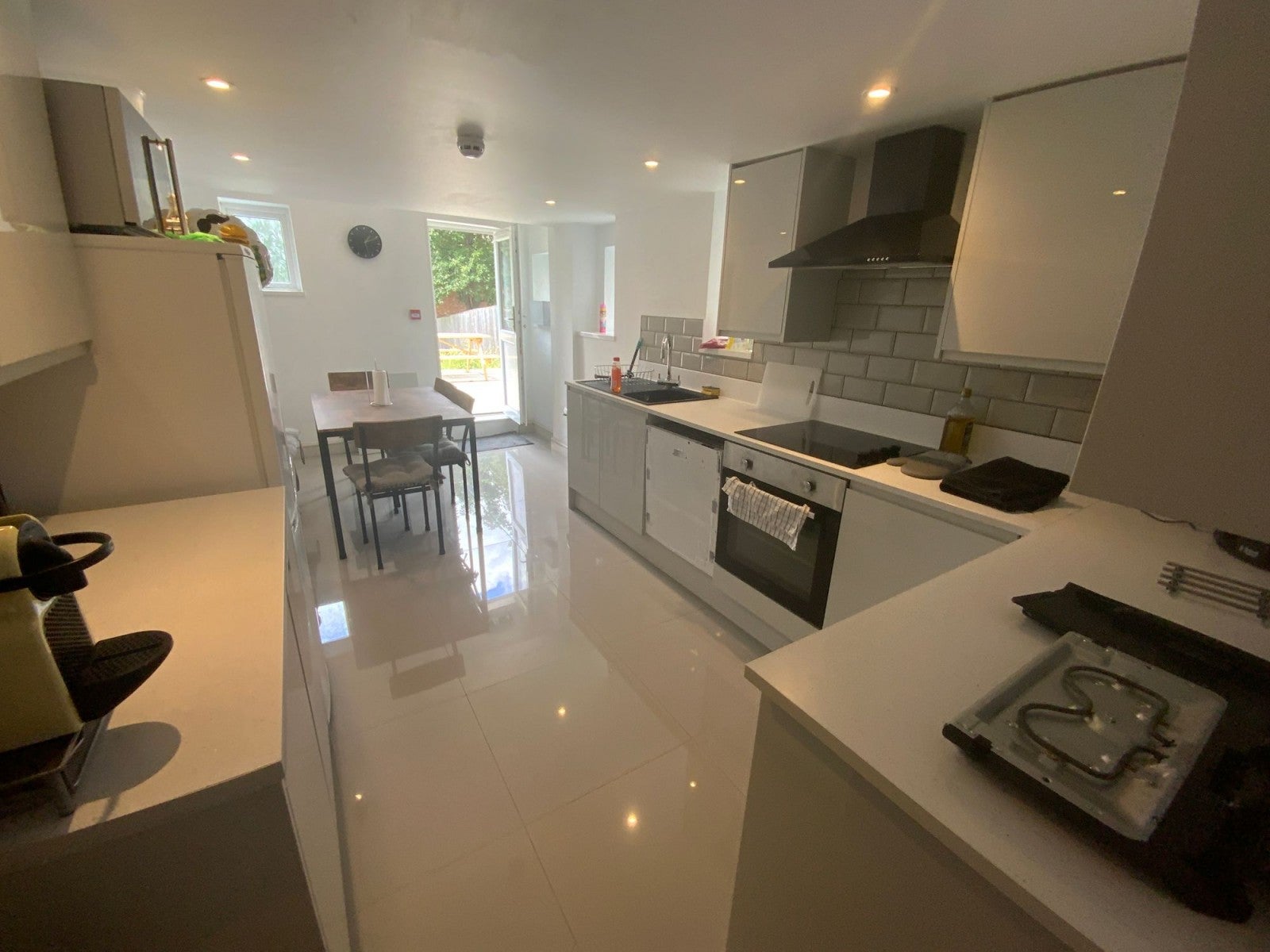 Room Roberts Road in High Wycombe