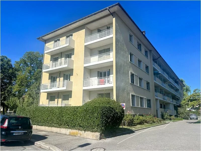 Flat Place du Château in Annecy