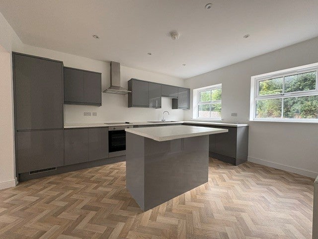 House Lawrence Avenue in Anlaby