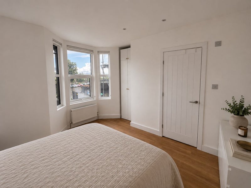 Room Blackhorse Road in Greater London