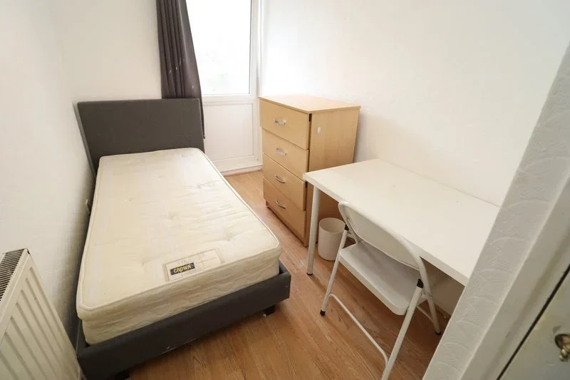 Room Hitchin Square in Greater London