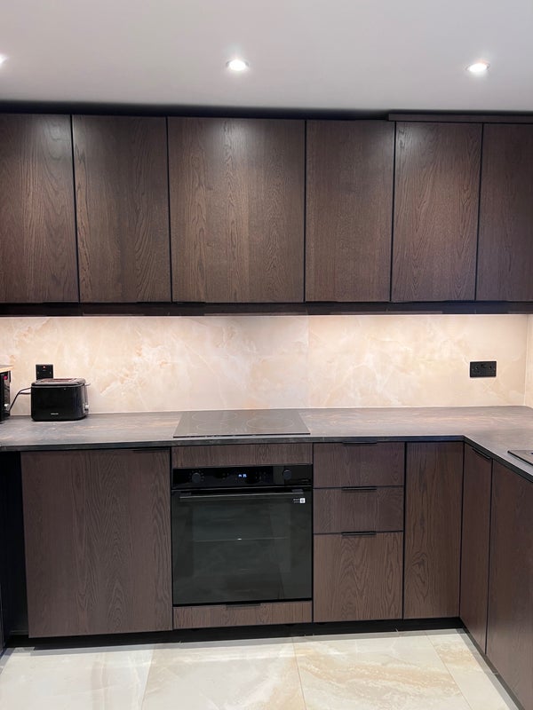 Room Worth Road in Crawley