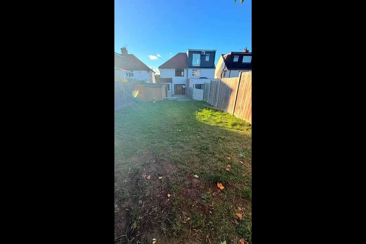House Oakdene Avenue in Greater London