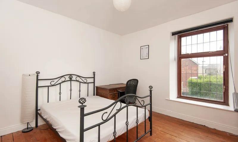 Room Bridby Street in Sheffield