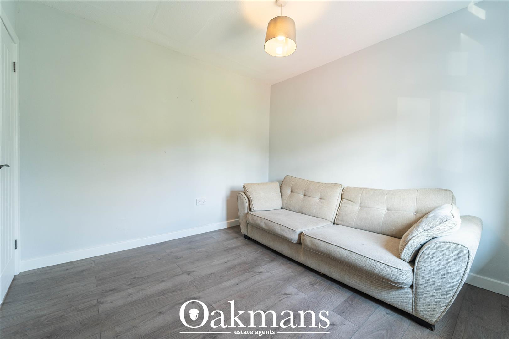 Flat Broseley Avenue in Birmingham