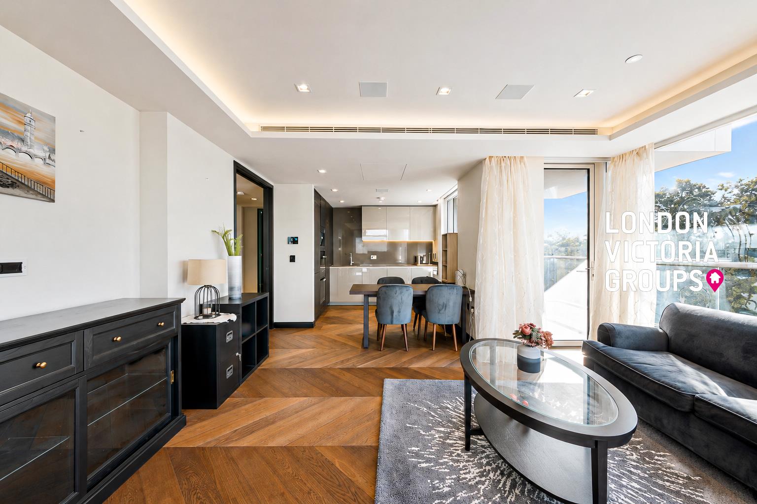 Flat Earls Way in Greater London
