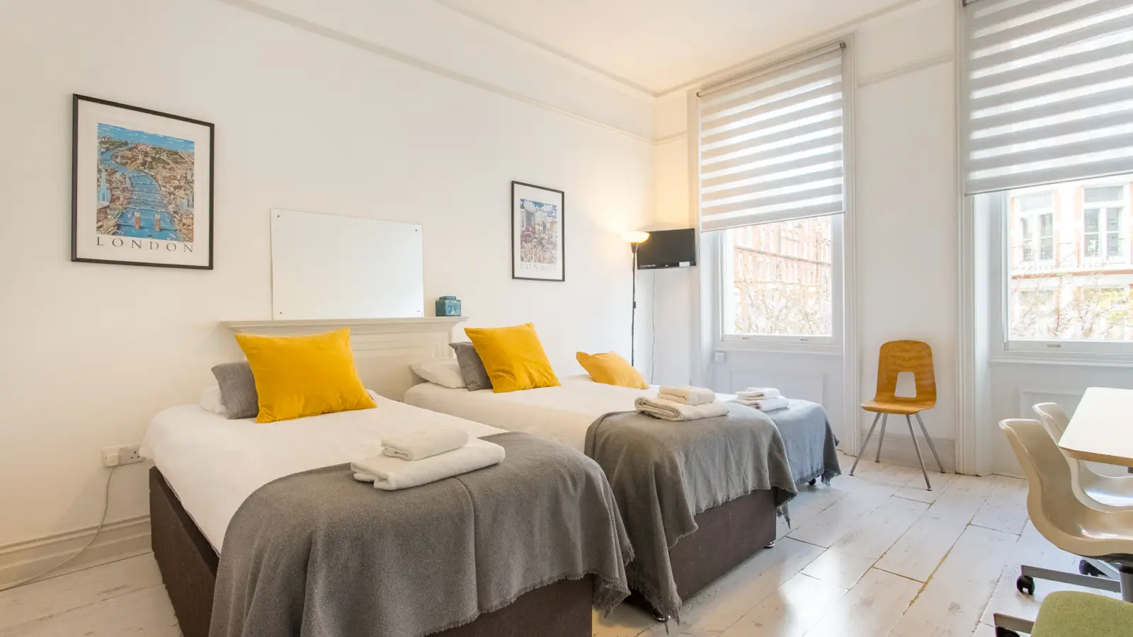 Room Penywern Road in Greater London