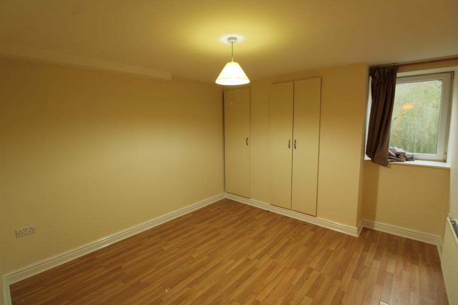 Flat Regent Drive in Preston