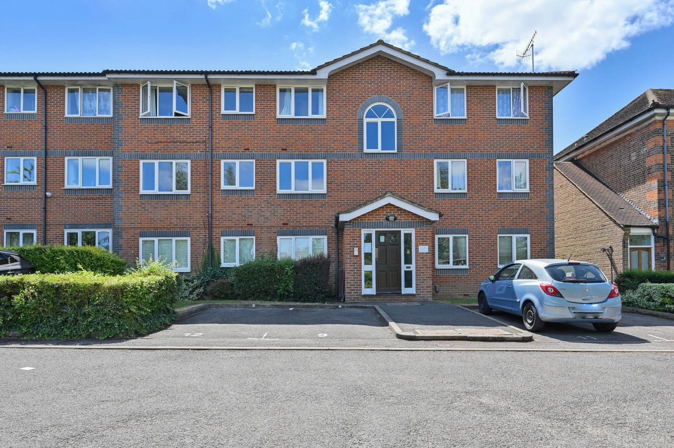 Flat Gade Close in Watford