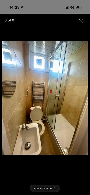 Room Tildesley Road in Greater London
