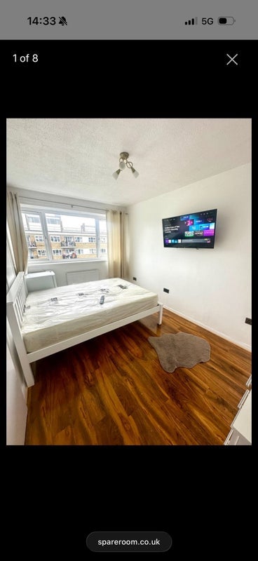 Room Tildesley Road in Greater London