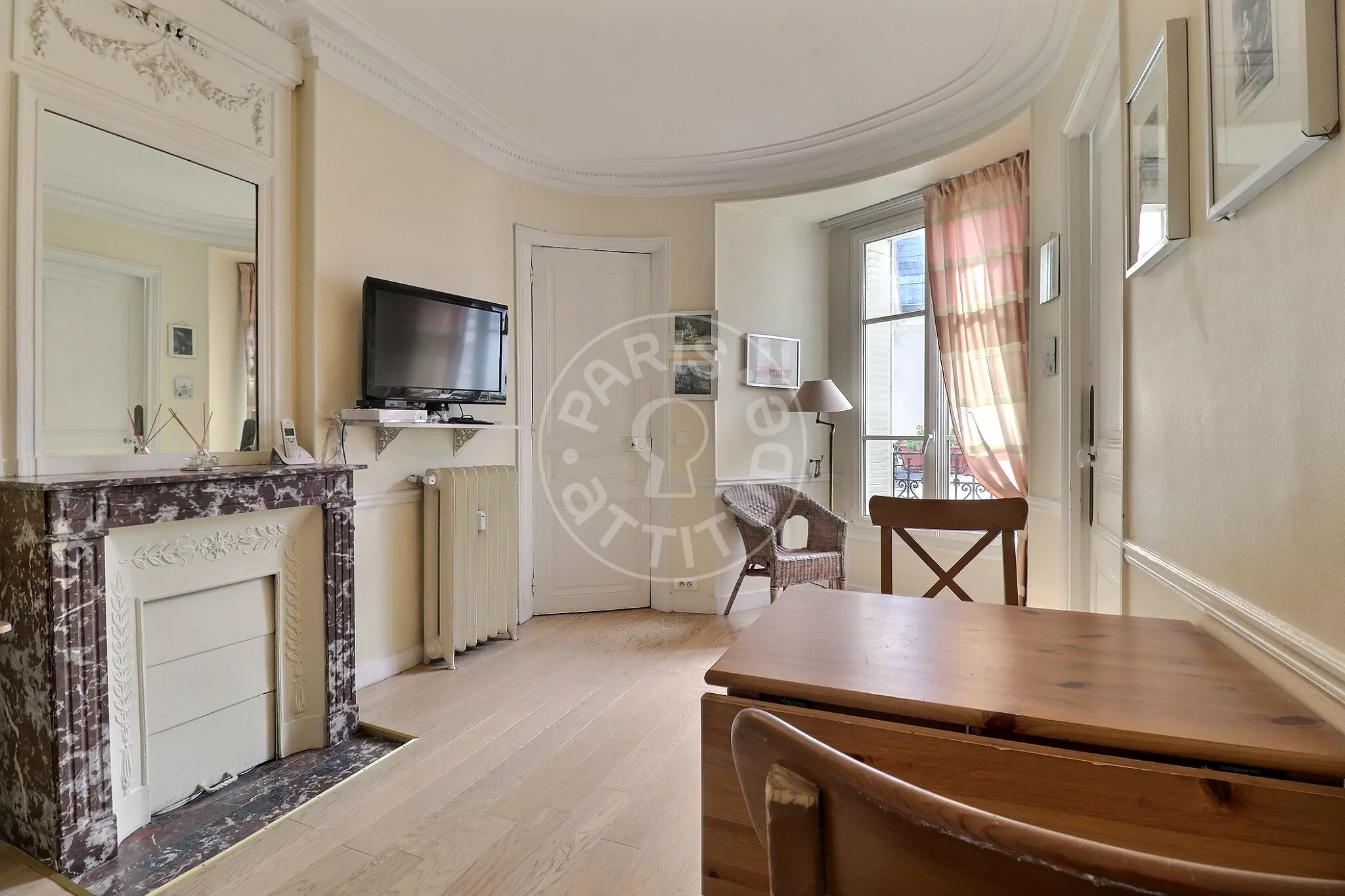 Appartement Rue de Quatrefages à Paris