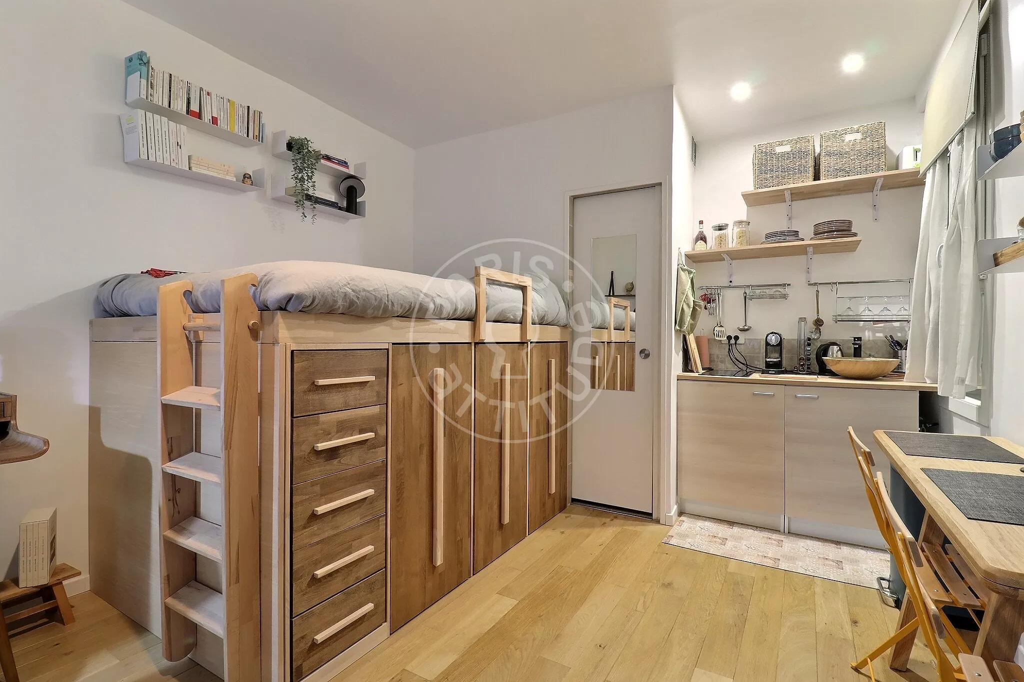 Appartement Rue La Fayette à Paris