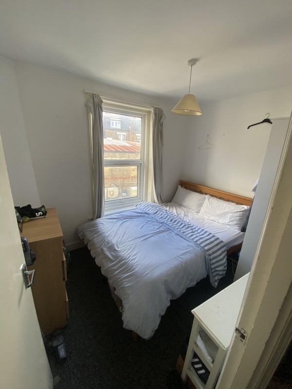 Room Middle Lane Mews in Greater London