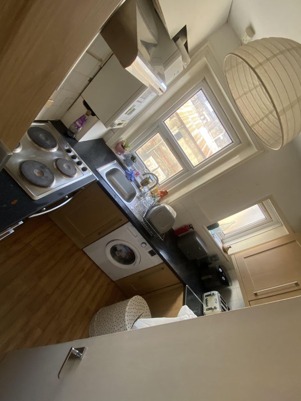 Room Middle Lane Mews in Greater London