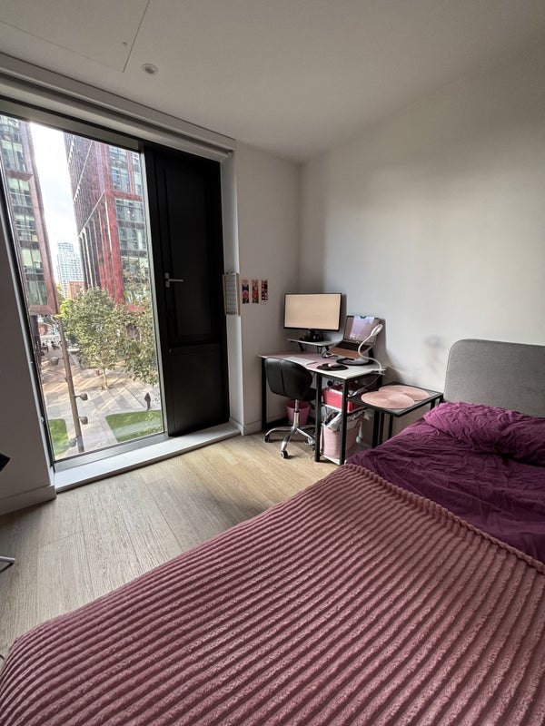 Room Nobel Way in Manchester