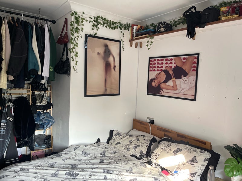 Room Dresden Road in Greater London