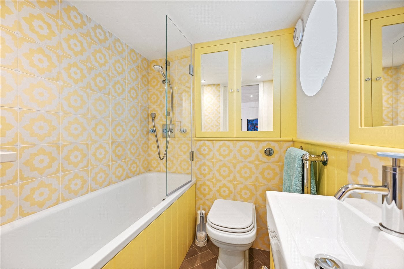 House Farm Place in Greater London