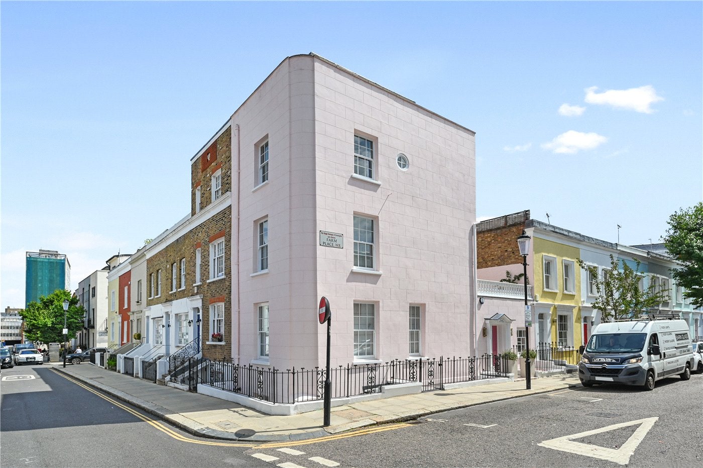 House Farm Place in Greater London