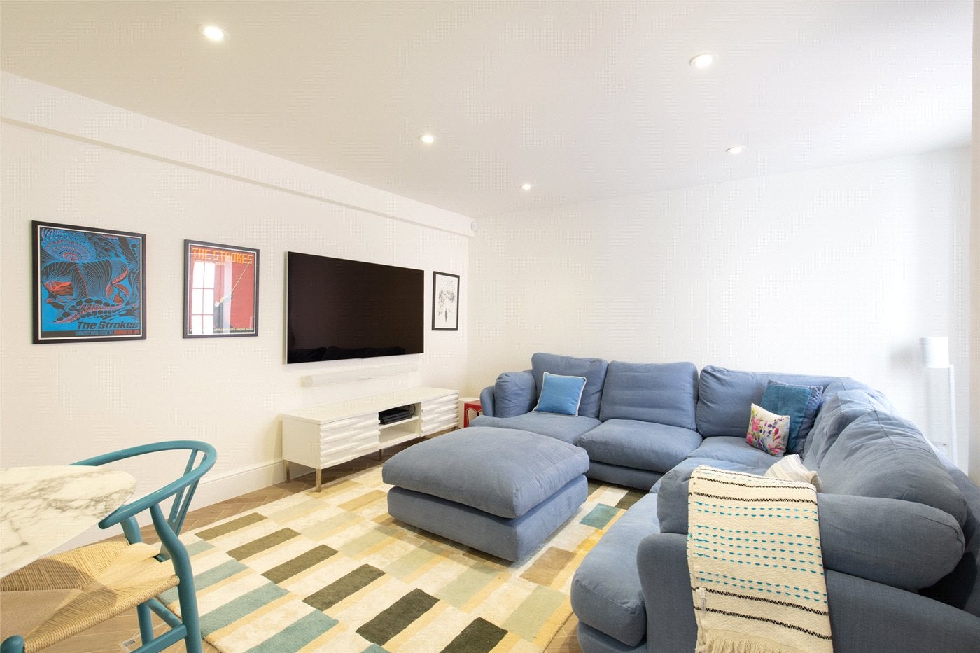 House Farm Place in Greater London