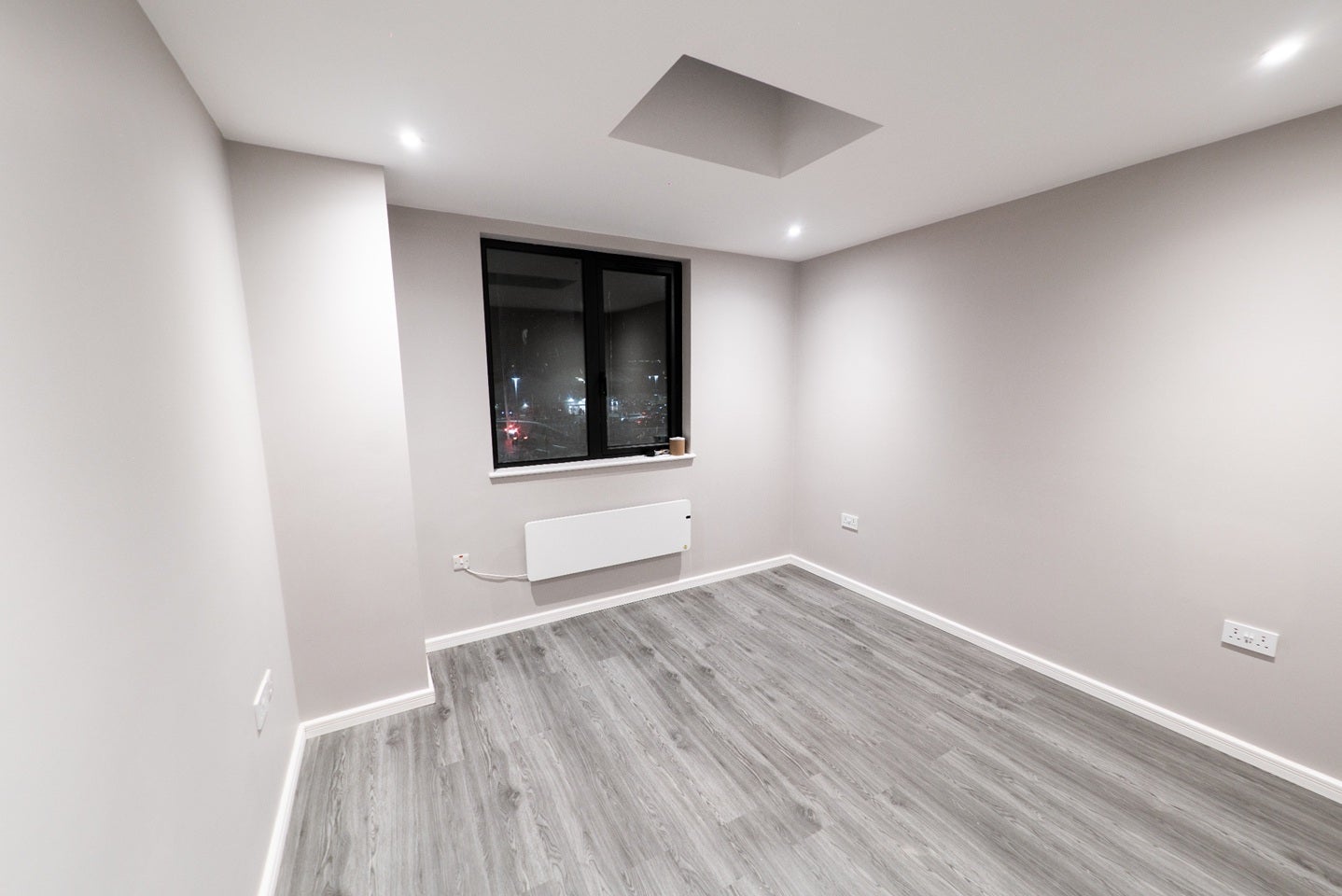 Flat Romney Place in Maidstone