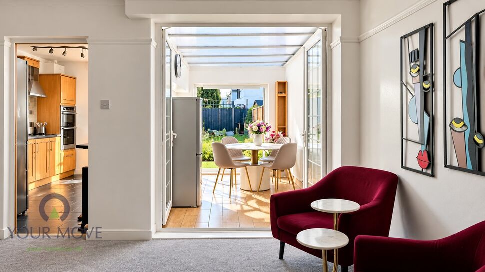 House Maiden Lane in Greater London